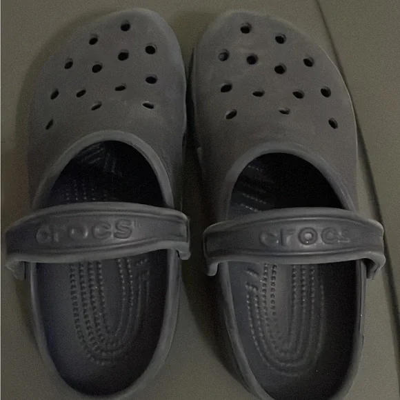 Crocs - Picture 2 of 6